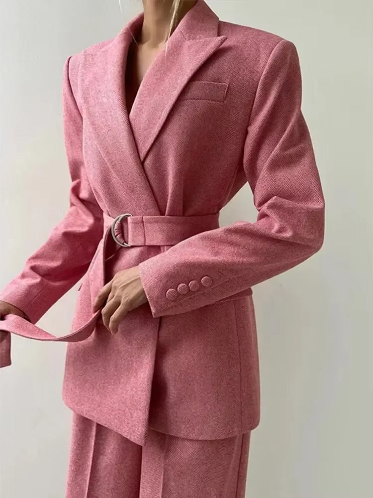 Tuta Tailleur “Charme Urbano” – 3 Pezzi Eleganza Solida